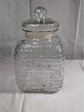 Home Basics Panama Collection 118 oz. Medium Glass Jar A62